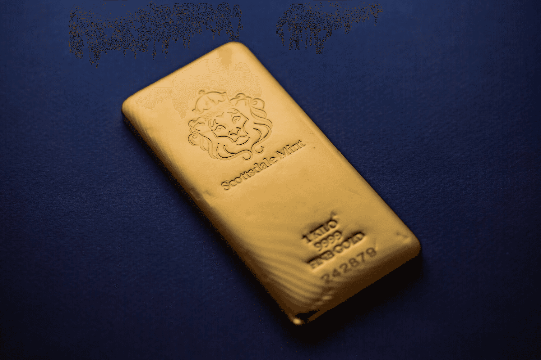 Lingots d’or empilés en or fin 999,9‰ — barres certifiées par les raffineurs LBMA